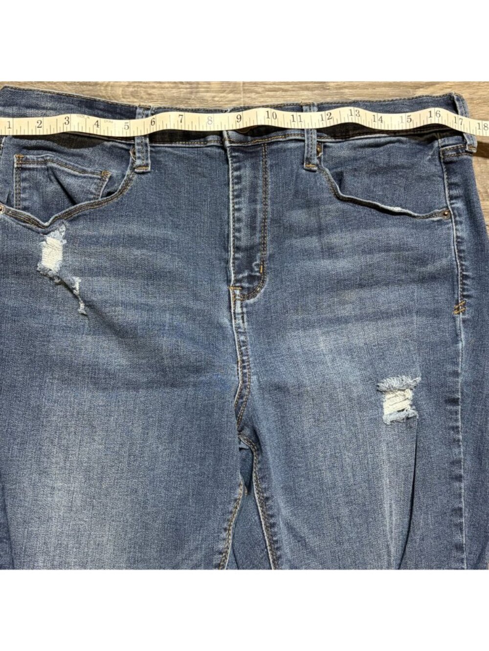 Mudd Juniors High Rise Distressed Stretch Skinny Jeans 15 Medium Wash Denim - Picture 8 of 12
